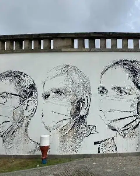 street art porto Os rostos do combate à pandemia